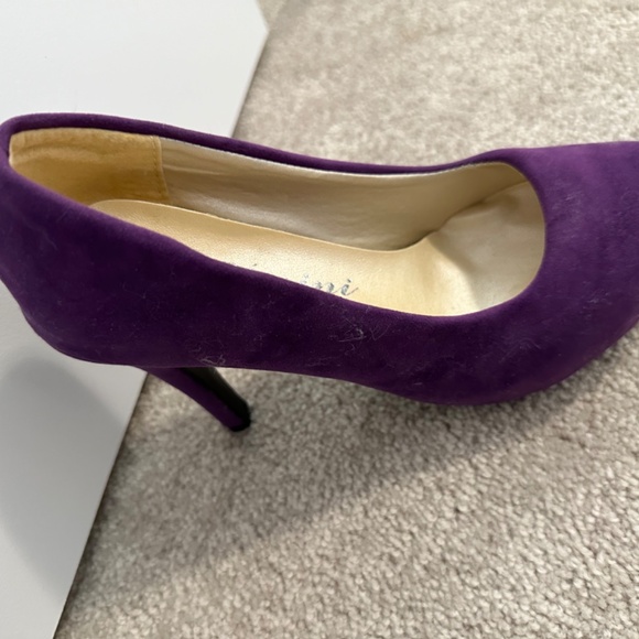 Women’s shoes and boots - Picture 15 of 16